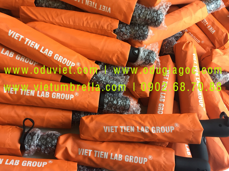 xưởng sản xuất ô dù cầm tay in logo quảng cáo